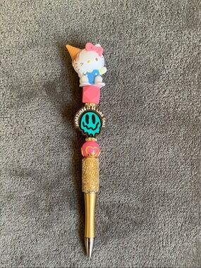 Hello Kitty meltdown pen